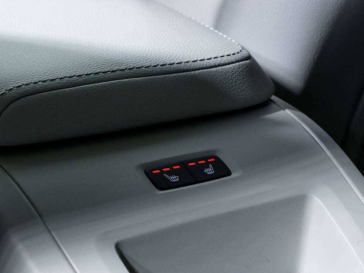 Volvo XC60 с пробегом — 2018 год. Фото: #11