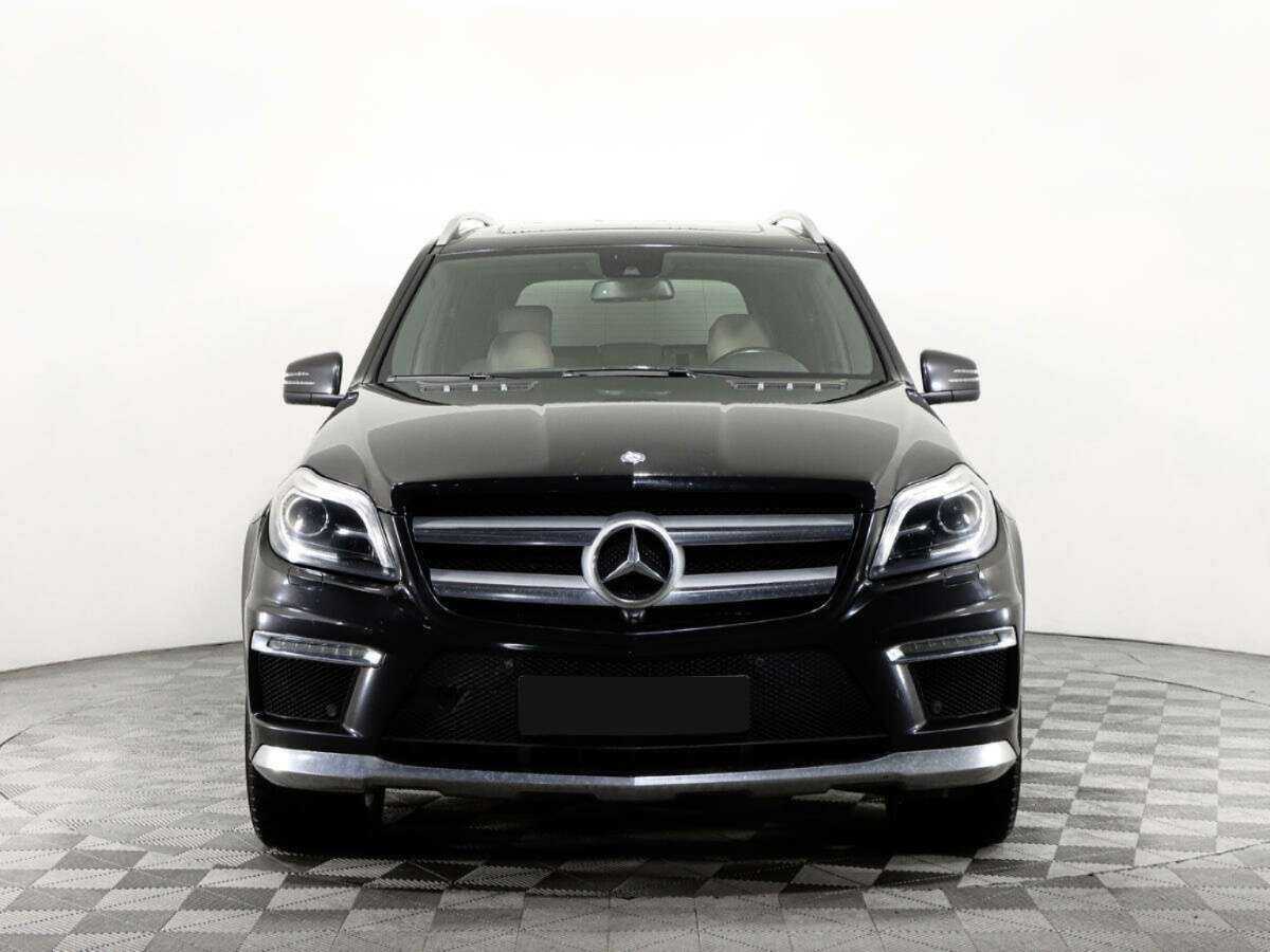 Mercedes-Benz GL-Класс с пробегом — 2015 год. Фото: #1
