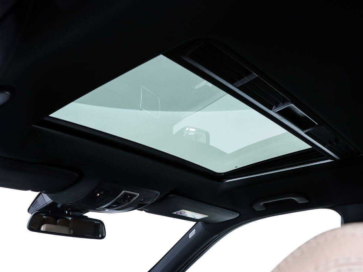 Mercedes-Benz GL-Класс с пробегом — 2015 год. Фото: #12