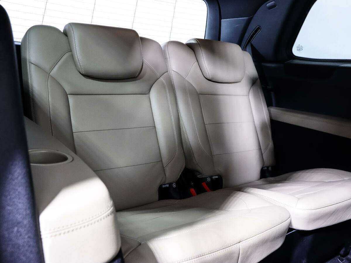 Mercedes-Benz GL-Класс с пробегом — 2015 год. Фото: #21