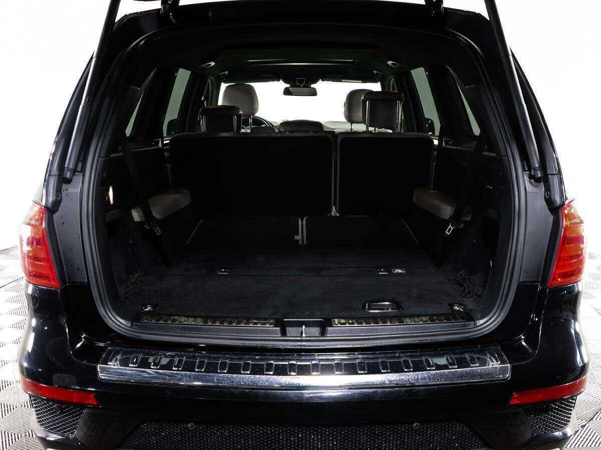 Mercedes-Benz GL-Класс с пробегом — 2015 год. Фото: #24