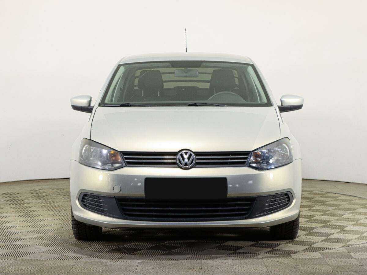 Volkswagen Polo с пробегом — 2011 год. Фото: #1