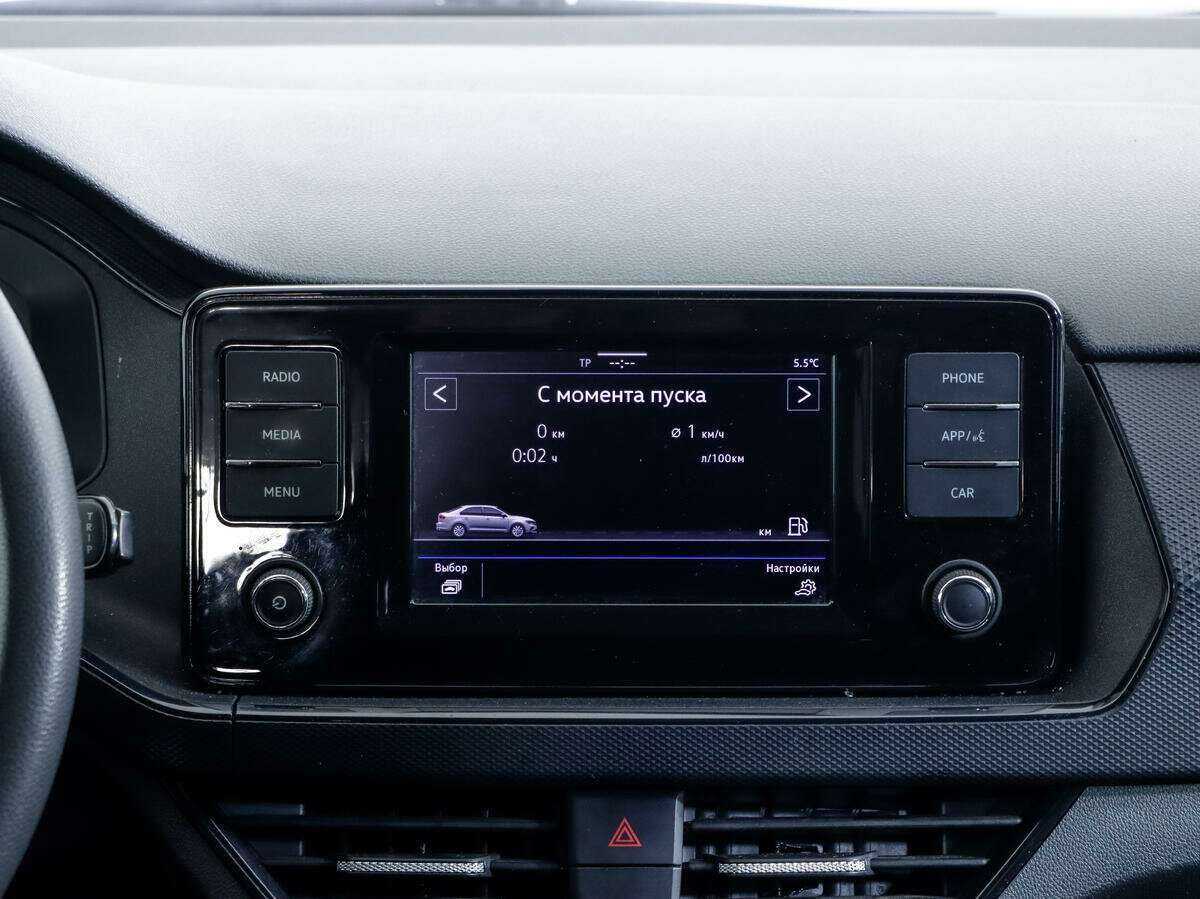 Volkswagen Polo с пробегом — 2020 год. Фото: #12