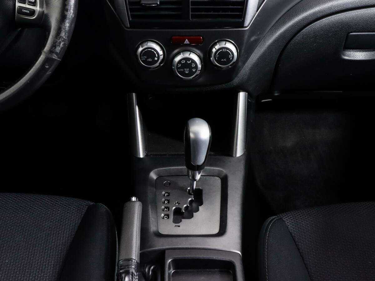 Subaru Forester с пробегом — 2011 год. Фото: #9