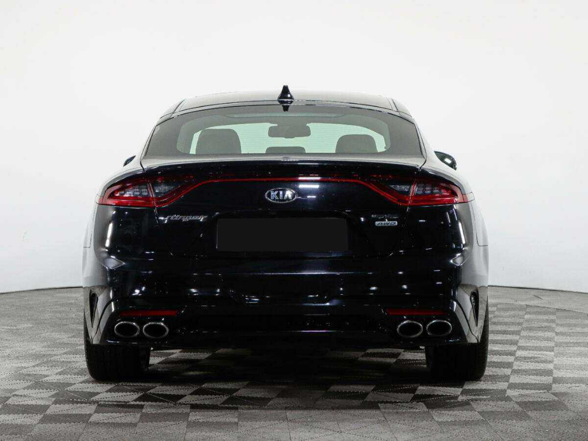 Kia Stinger с пробегом — 2018 год. Фото: #4