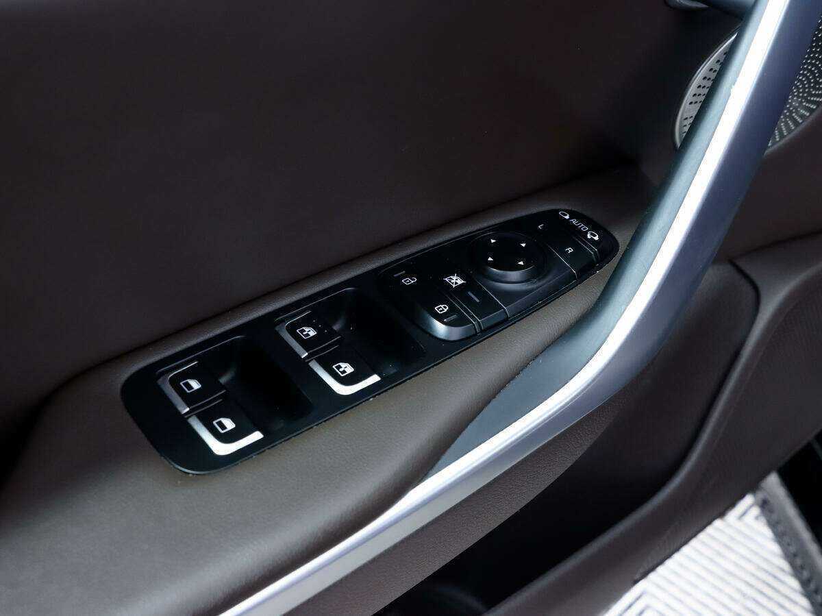 Kia Stinger с пробегом — 2018 год. Фото: #11