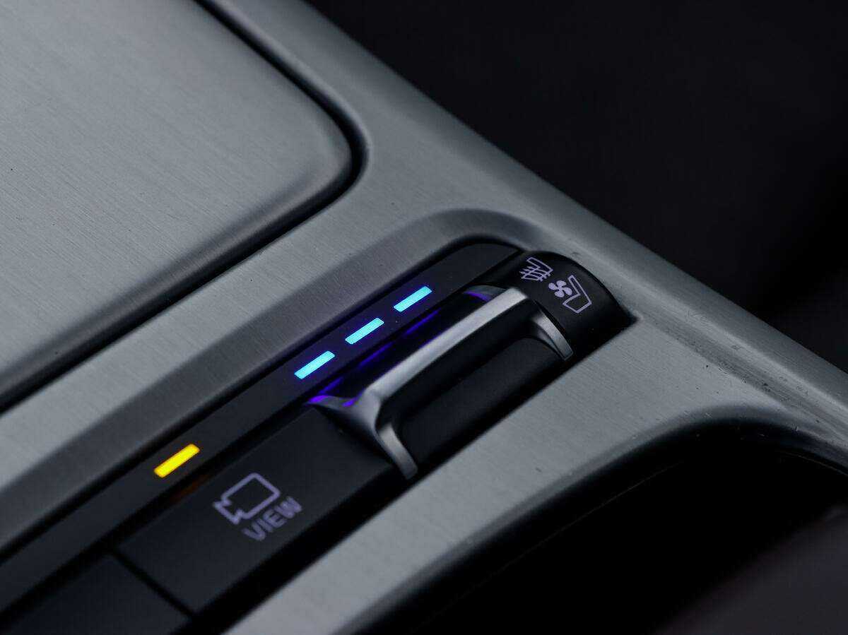 Kia Stinger с пробегом — 2018 год. Фото: #21