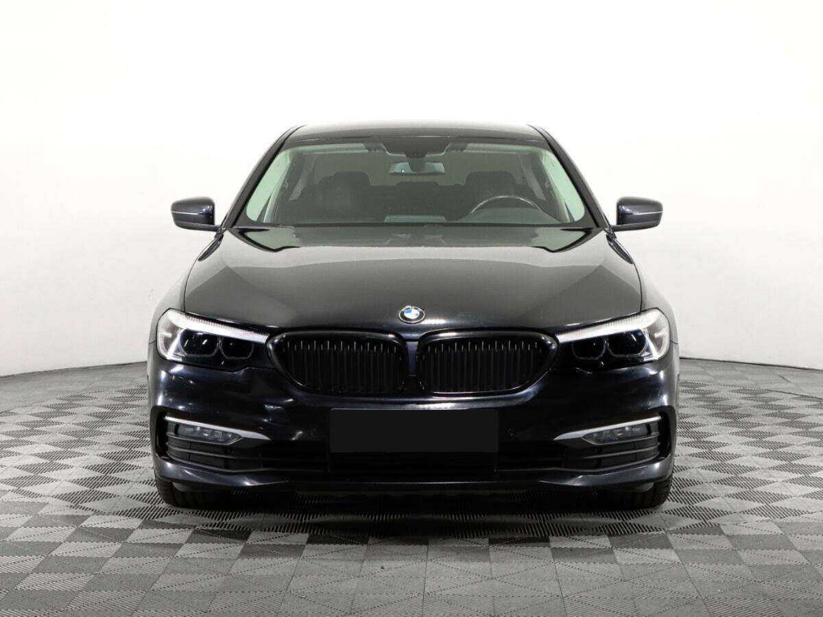BMW 5 серии с пробегом — 2020 год. Фото: #1
