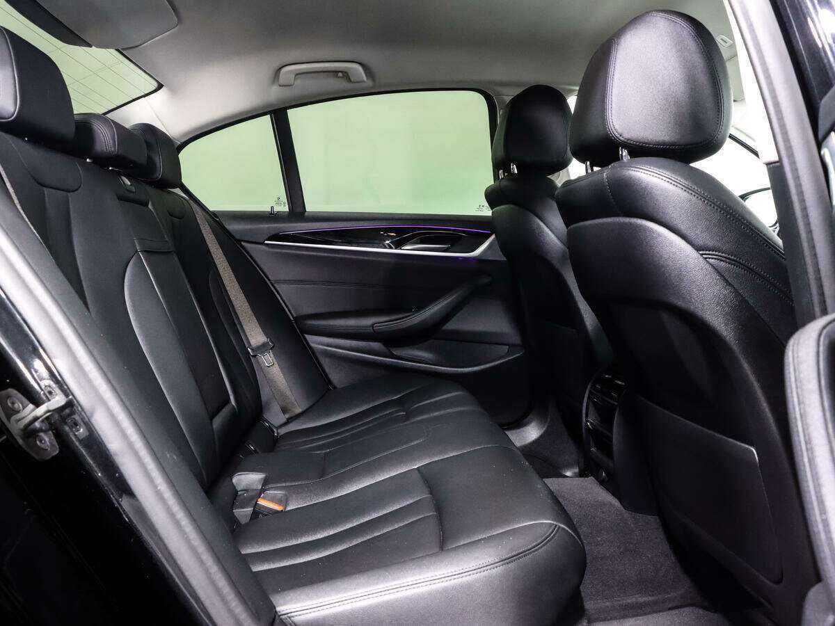 BMW 5 серии с пробегом — 2020 год. Фото: #9