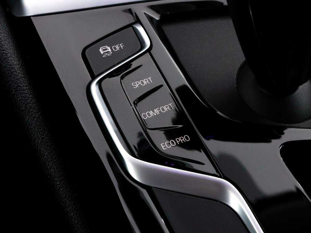 BMW 5 серии с пробегом — 2020 год. Фото: #11