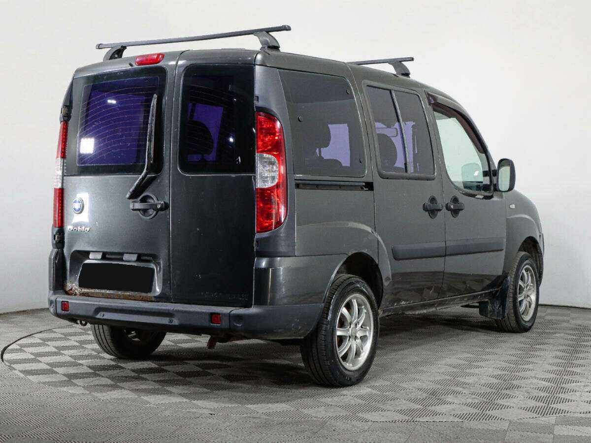 Fiat Doblo с пробегом — 2008 год. Фото: #4