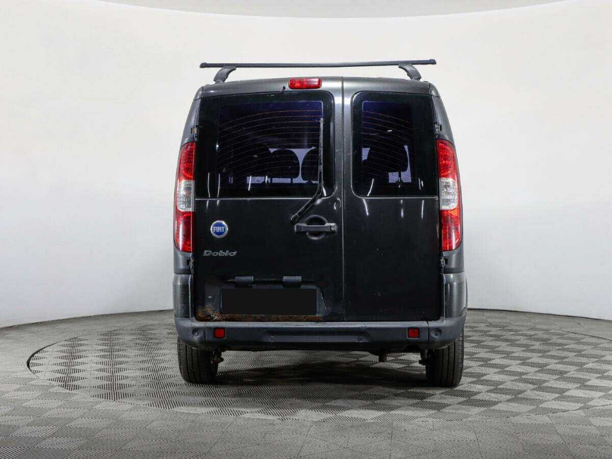 Fiat Doblo с пробегом — 2008 год. Фото: #5