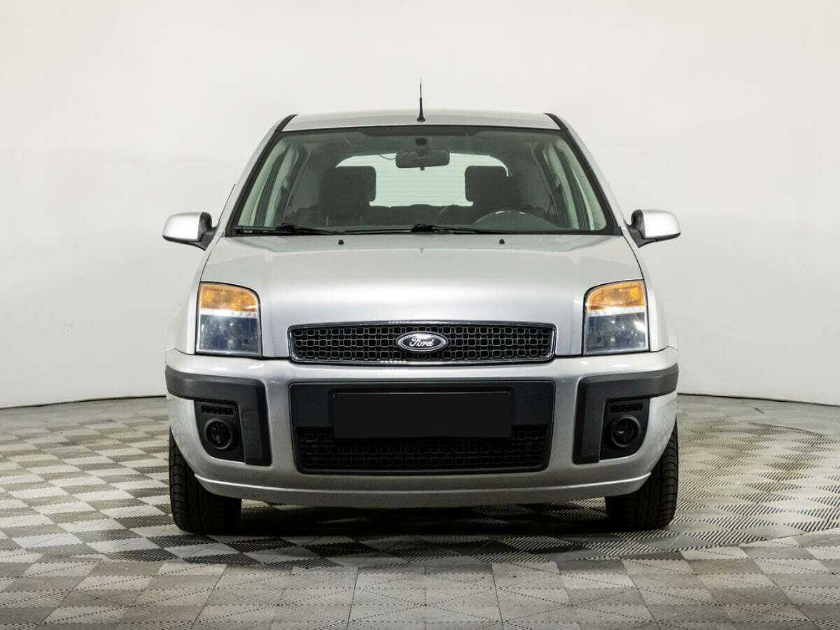 Ford Fusion с пробегом — 2009 год. Фото: #1