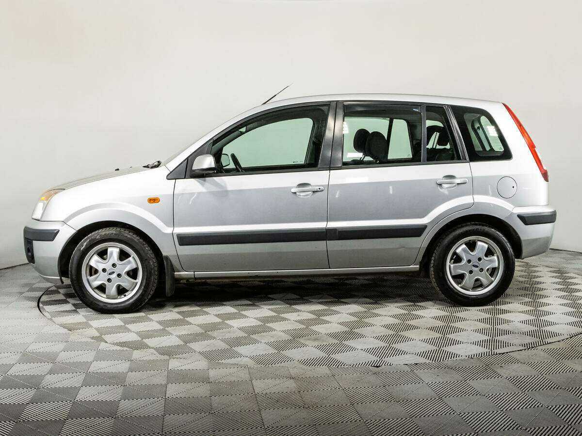 Ford Fusion с пробегом — 2009 год. Фото: #7