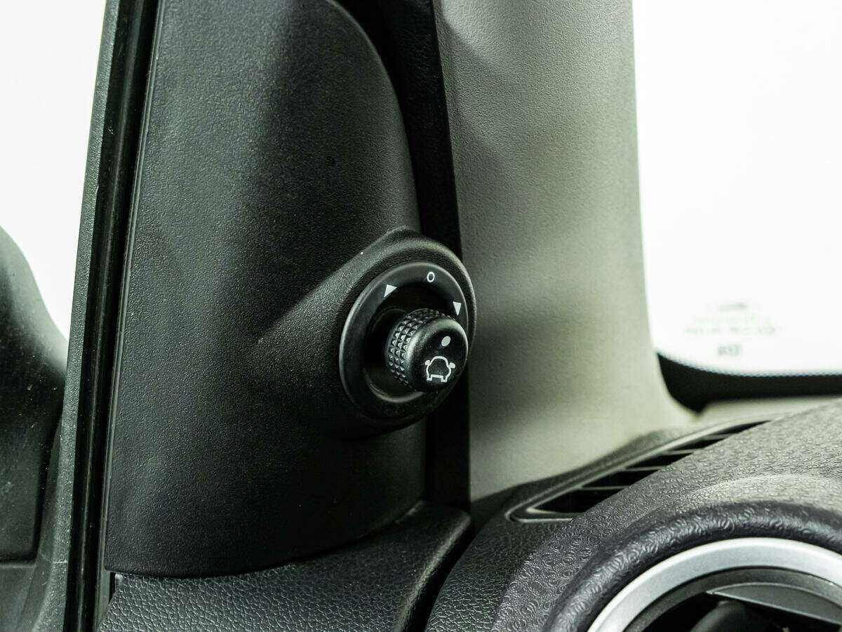 Ford Fusion с пробегом — 2009 год. Фото: #15