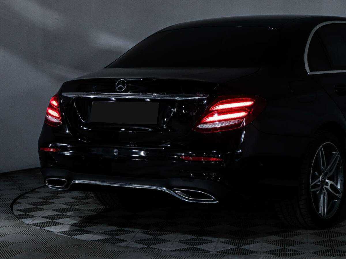 Mercedes-Benz E-Класс с пробегом — 2019 год. Фото: #9