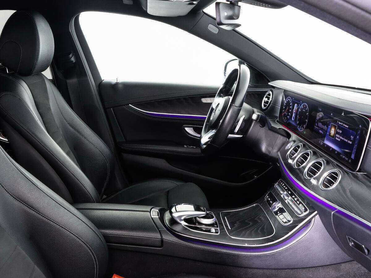 Mercedes-Benz E-Класс с пробегом — 2019 год. Фото: #18