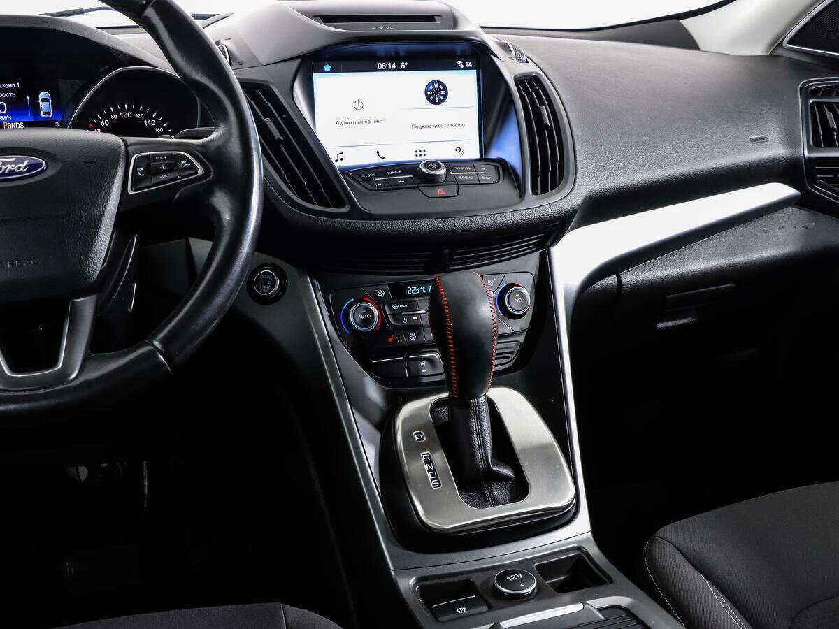Ford Kuga с пробегом — 2017 год. Фото: #11