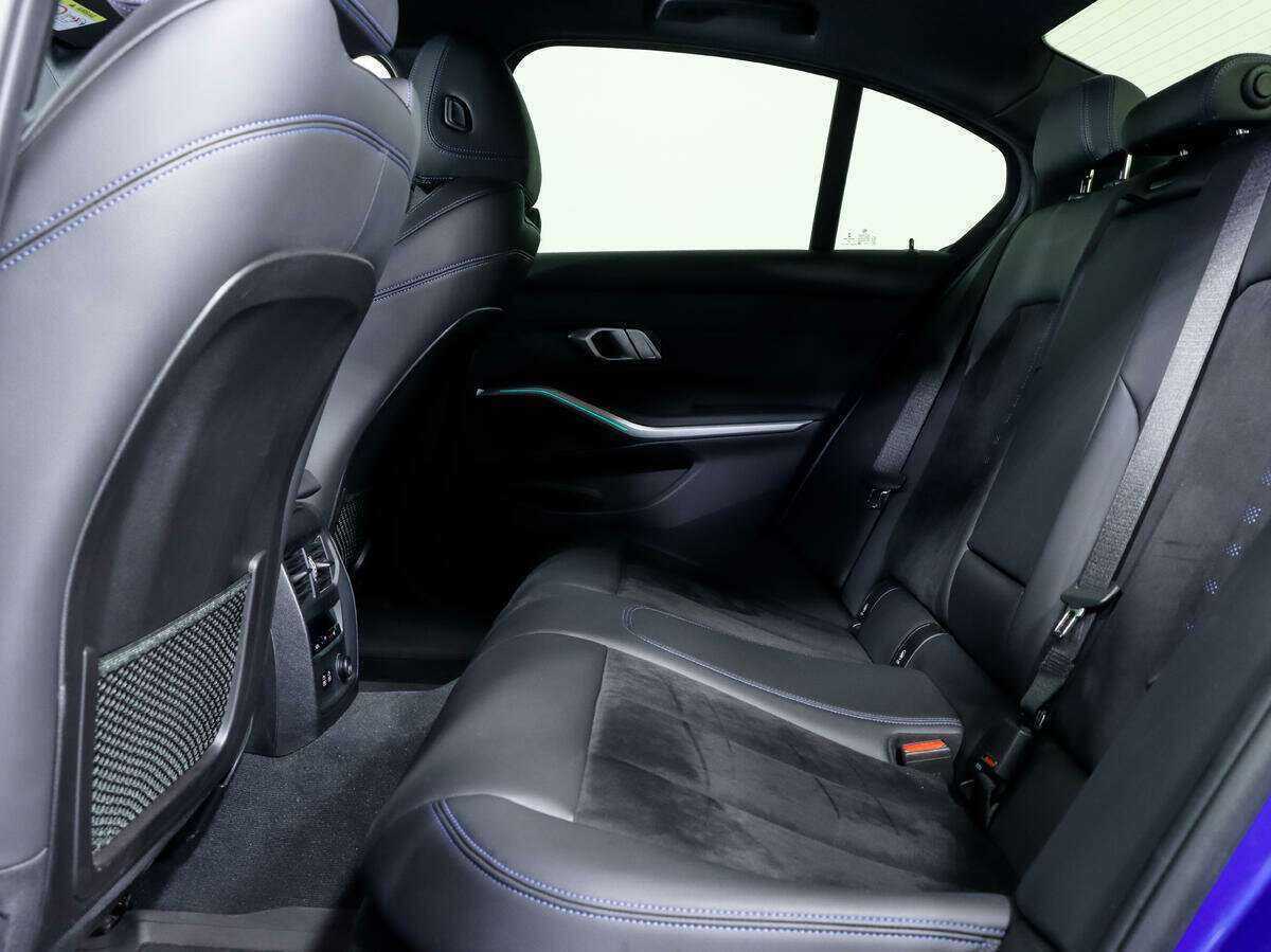 BMW 3 серии с пробегом — 2020 год. Фото: #10