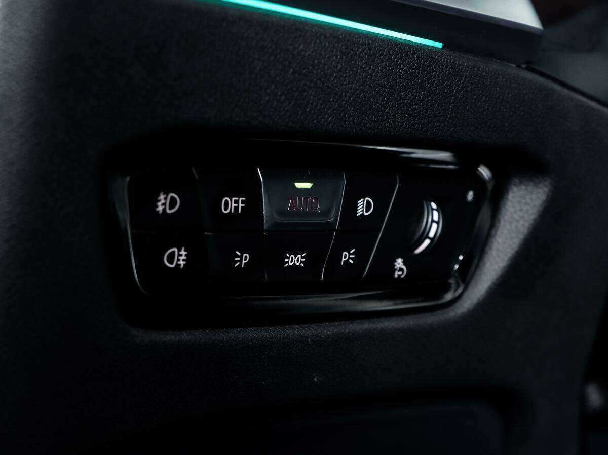 BMW 3 серии с пробегом — 2020 год. Фото: #18