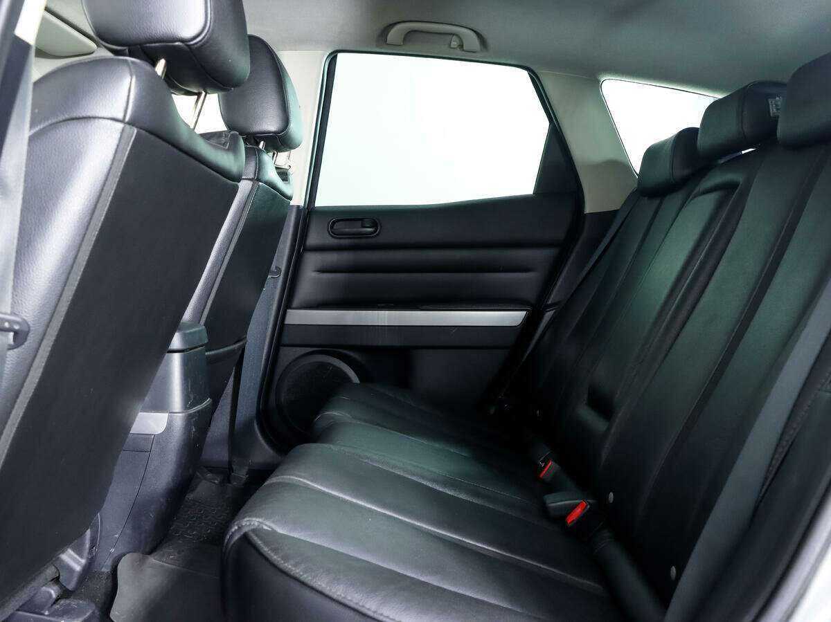 Mazda CX-7 с пробегом — 2011 год. Фото: #8