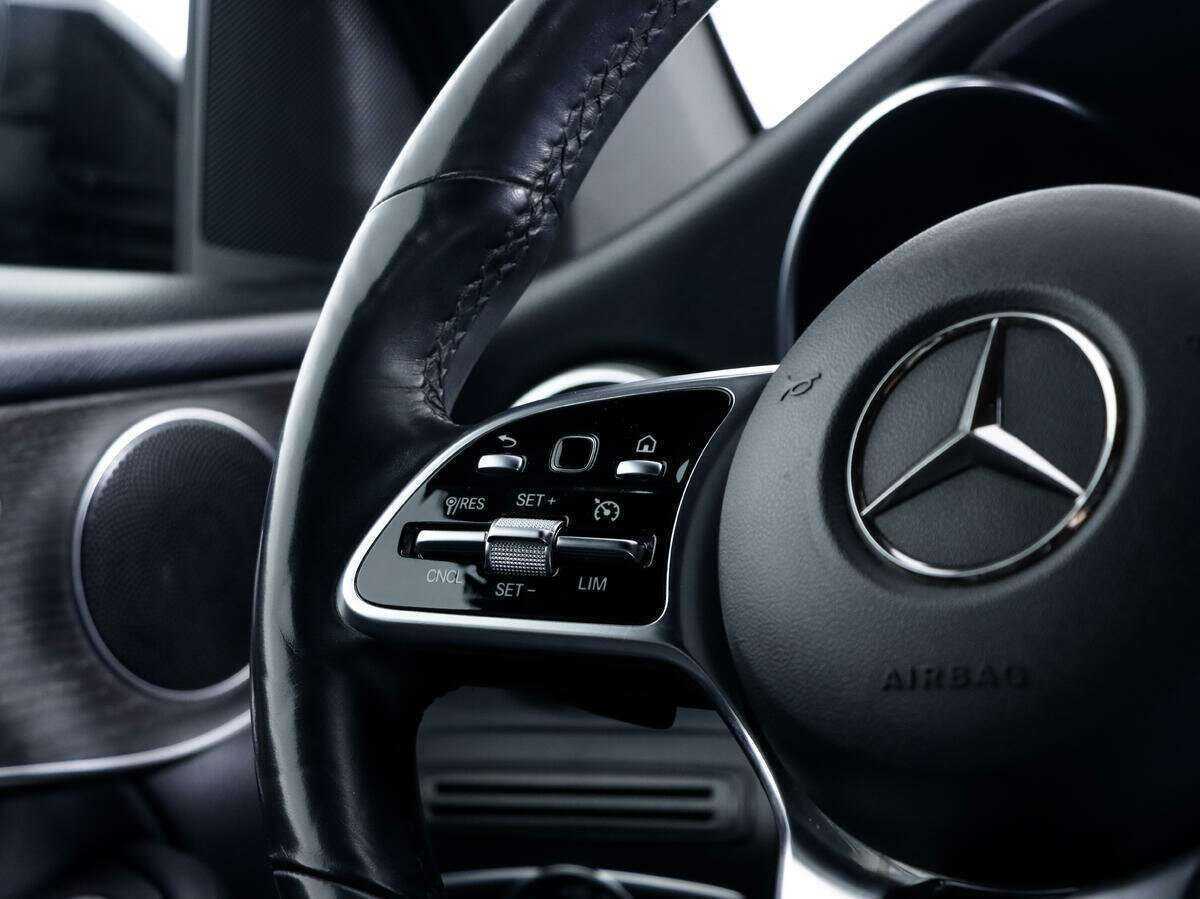 Mercedes-Benz GLC с пробегом — 2019 год. Фото: #12