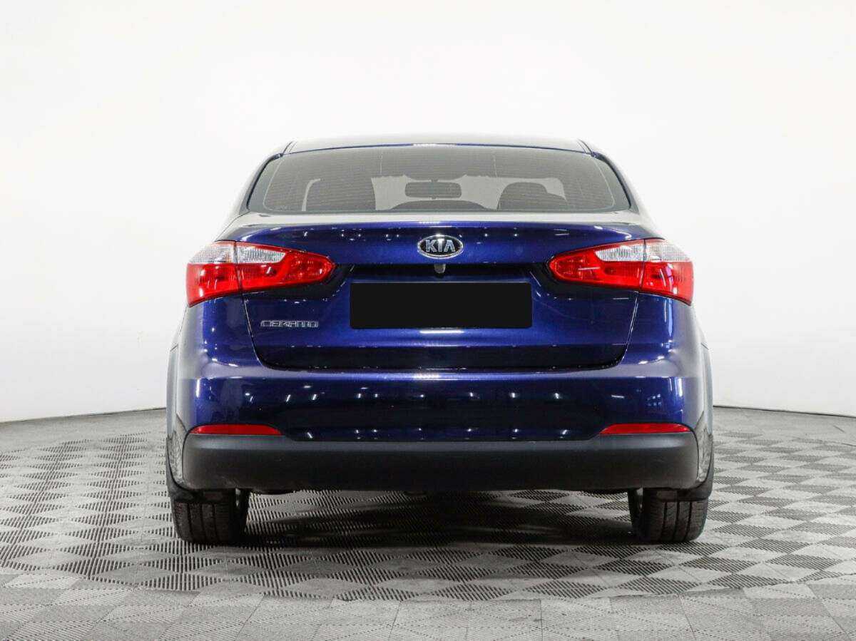 Kia Cerato с пробегом — 2016 год. Фото: #5