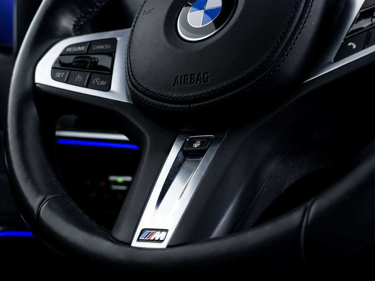 BMW 3 серии с пробегом — 2021 год. Фото: #18