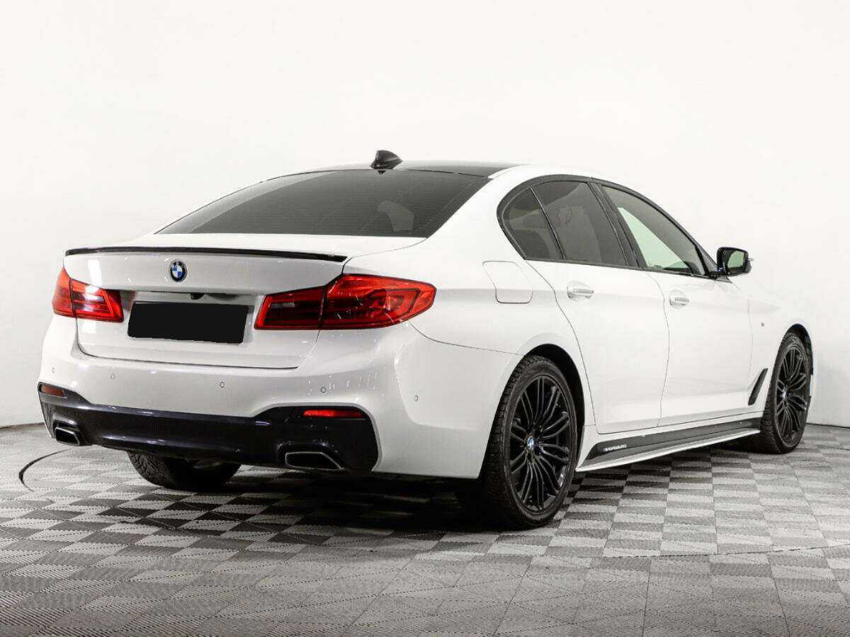 BMW 5 серии с пробегом — 2017 год. Фото: #3