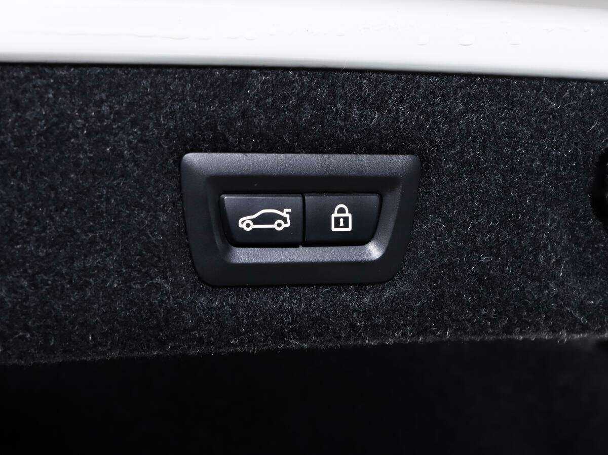 BMW 5 серии с пробегом — 2017 год. Фото: #18