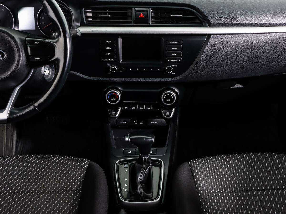 Kia Rio с пробегом — 2019 год. Фото: #10