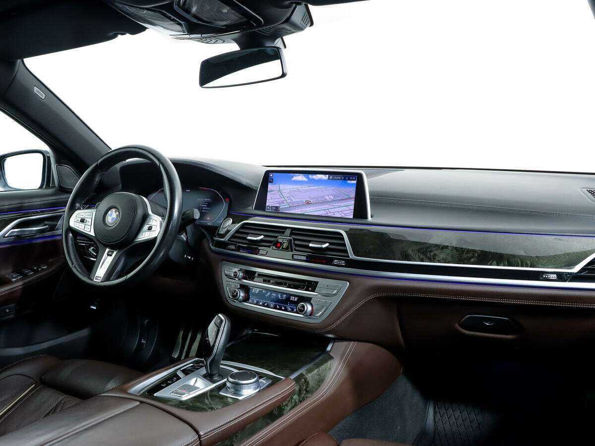 BMW 7 серии с пробегом — 2020 год. Фото: #6