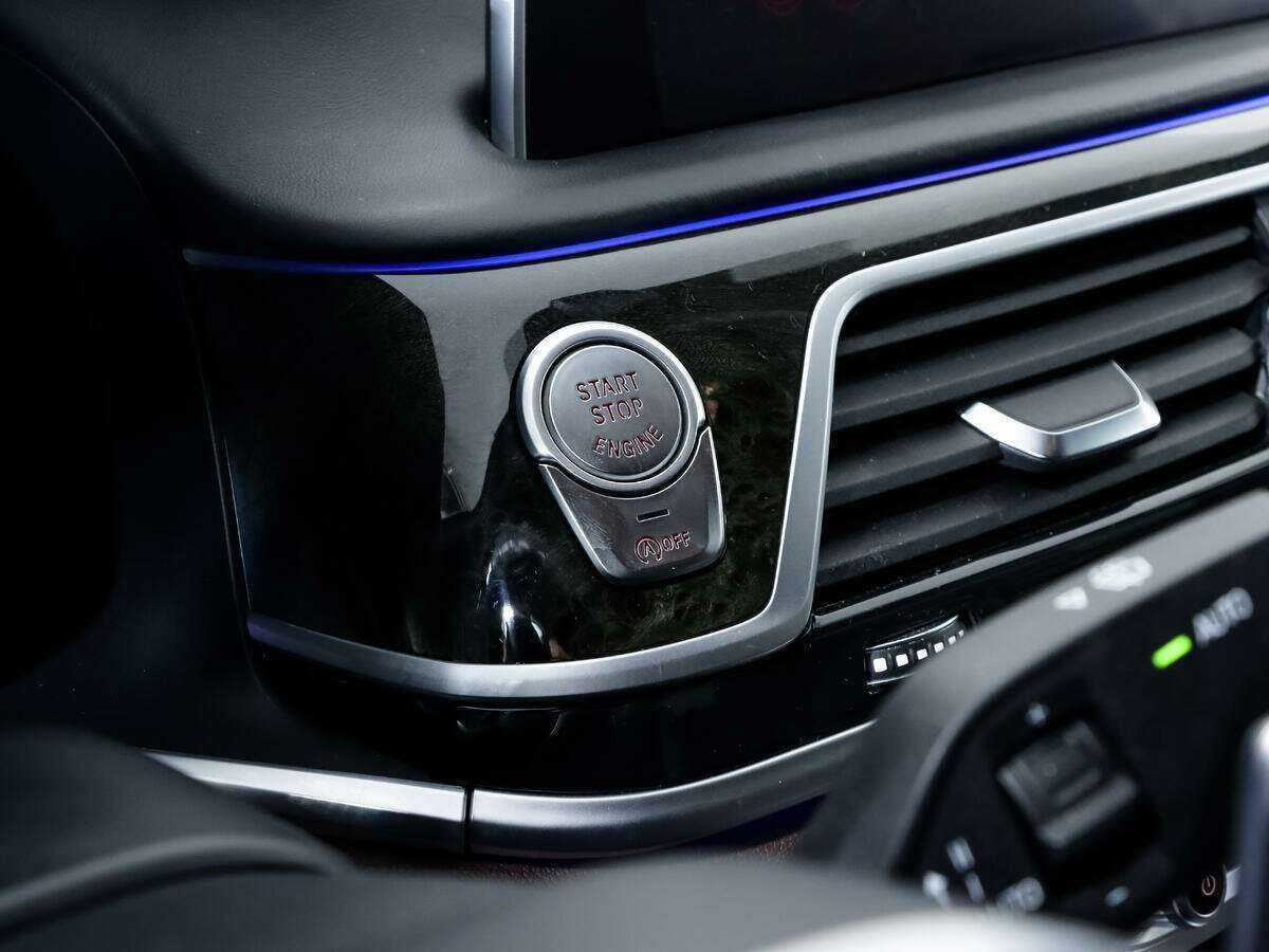 BMW 7 серии с пробегом — 2020 год. Фото: #15
