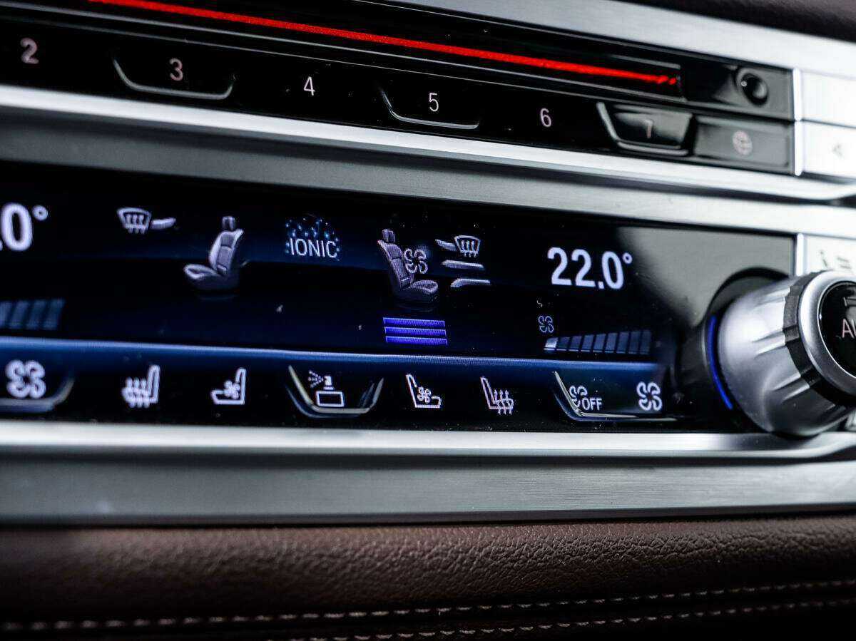 BMW 7 серии с пробегом — 2020 год. Фото: #17