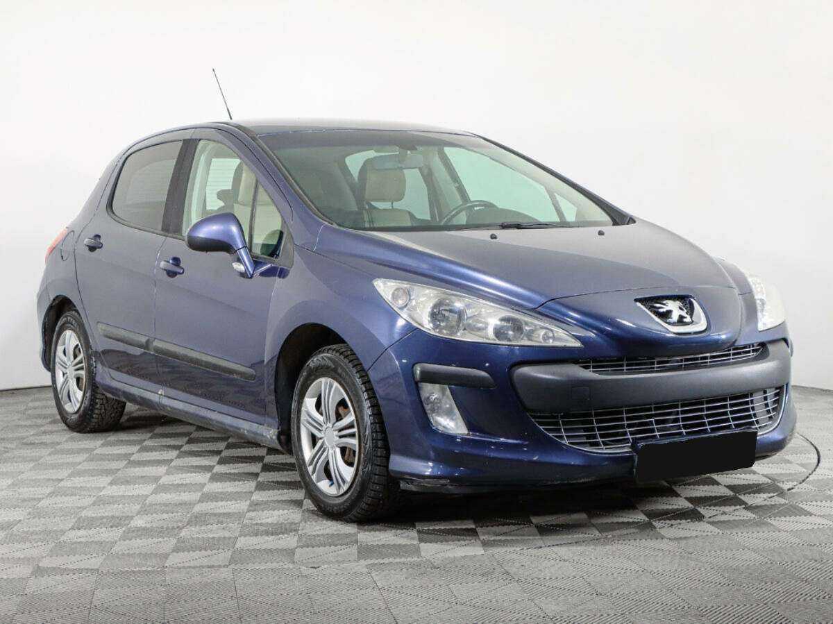 Peugeot 308 с пробегом — 2008 год. Фото: #2