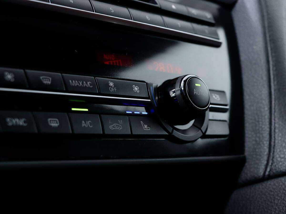 BMW 6 серии с пробегом — 2013 год. Фото: #15