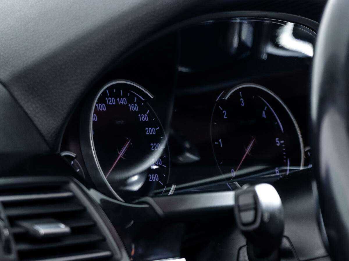 BMW 6 серии с пробегом — 2013 год. Фото: #21