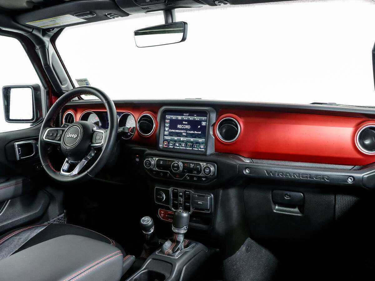 Jeep Wrangler с пробегом — 2021 год. Фото: #8