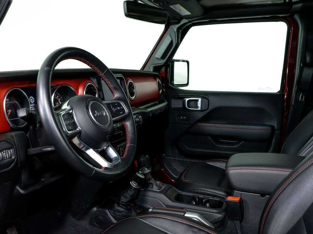 Jeep Wrangler с пробегом — 2021 год. Фото: #14