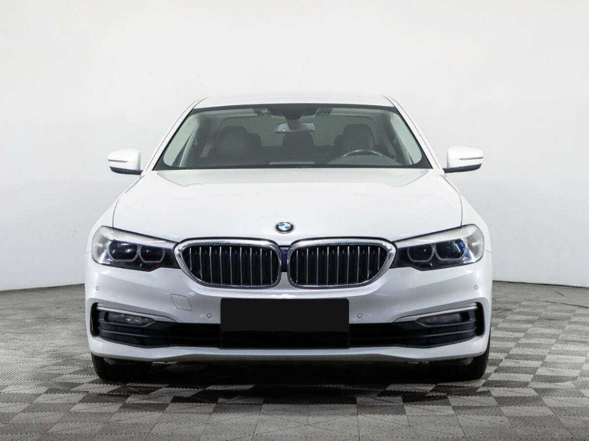 BMW 5 серии с пробегом — 2019 год. Фото: #1
