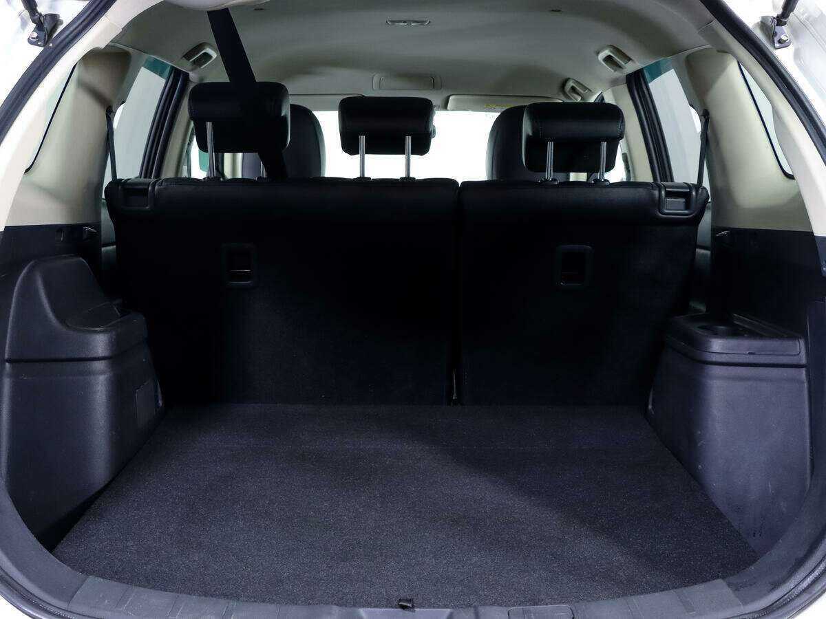 Mitsubishi Outlander с пробегом — 2015 год. Фото: #16