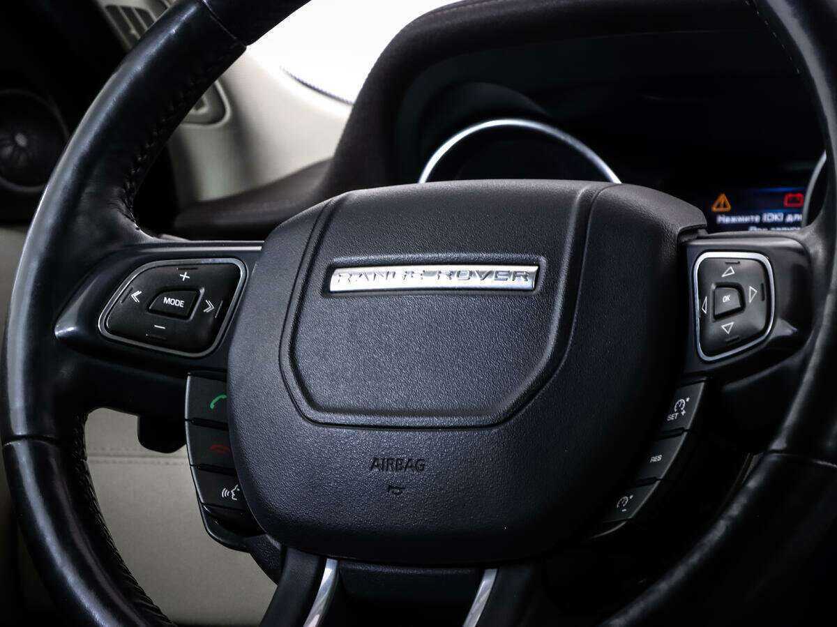 Land Rover Range Rover Evoque с пробегом — 2011 год. Фото: #11