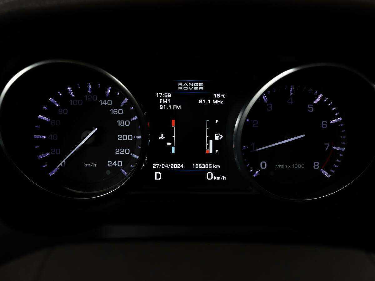 Land Rover Range Rover Evoque с пробегом — 2011 год. Фото: #18