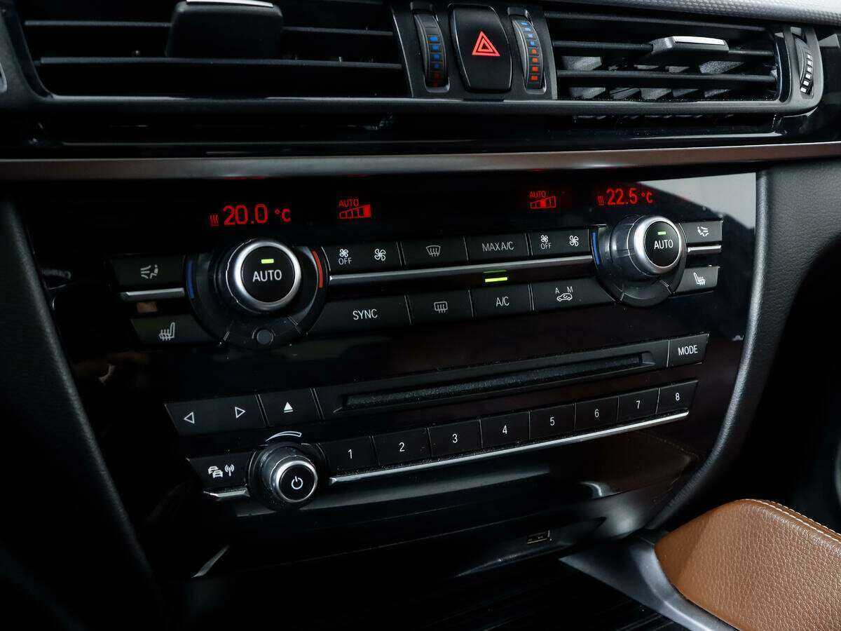 BMW X6 с пробегом — 2017 год. Фото: #19