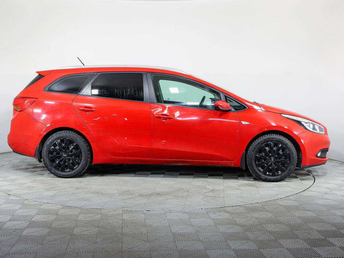 Kia Ceed с пробегом — 2015 год. Фото: #3