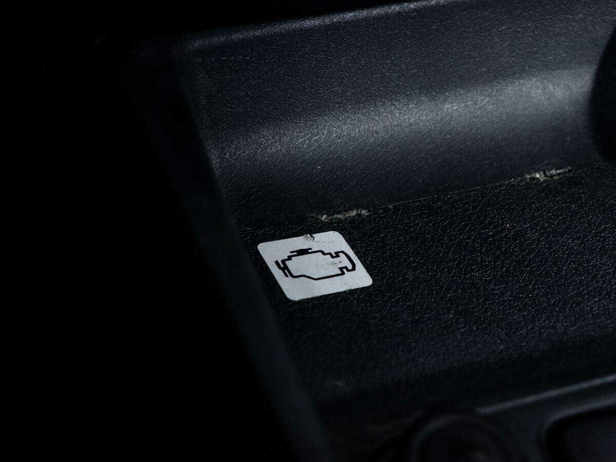 Lada (ВАЗ) Kalina с пробегом — 2012 год. Фото: #12