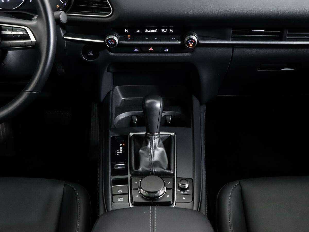 Mazda CX-30 с пробегом — 2022 год. Фото: #12