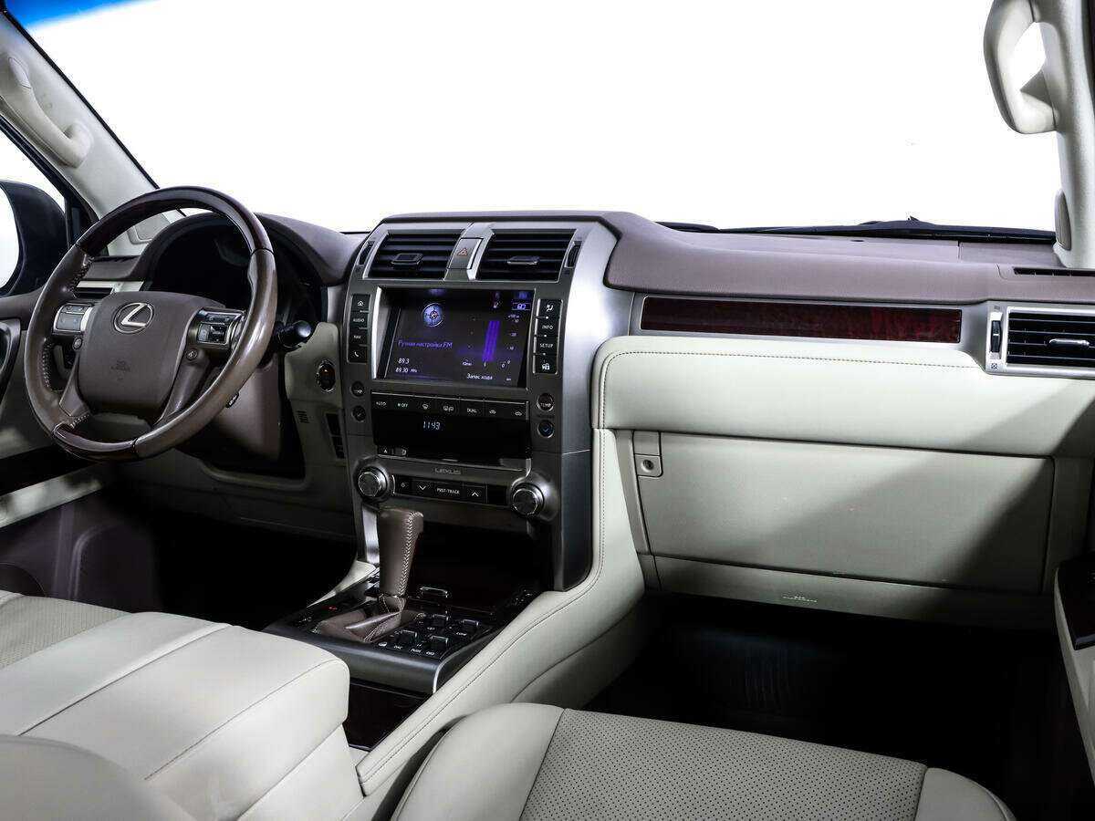 Lexus GX с пробегом — 2017 год. Фото: #6
