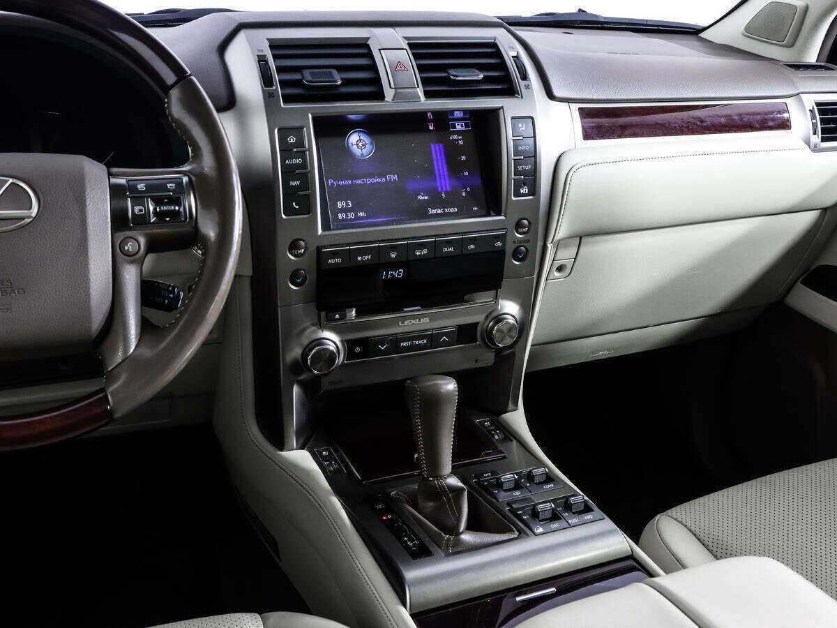 Lexus GX с пробегом — 2017 год. Фото: #10