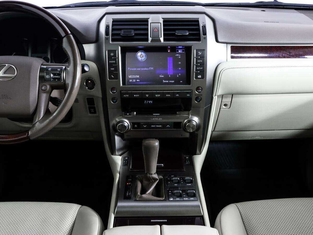 Lexus GX с пробегом — 2017 год. Фото: #11